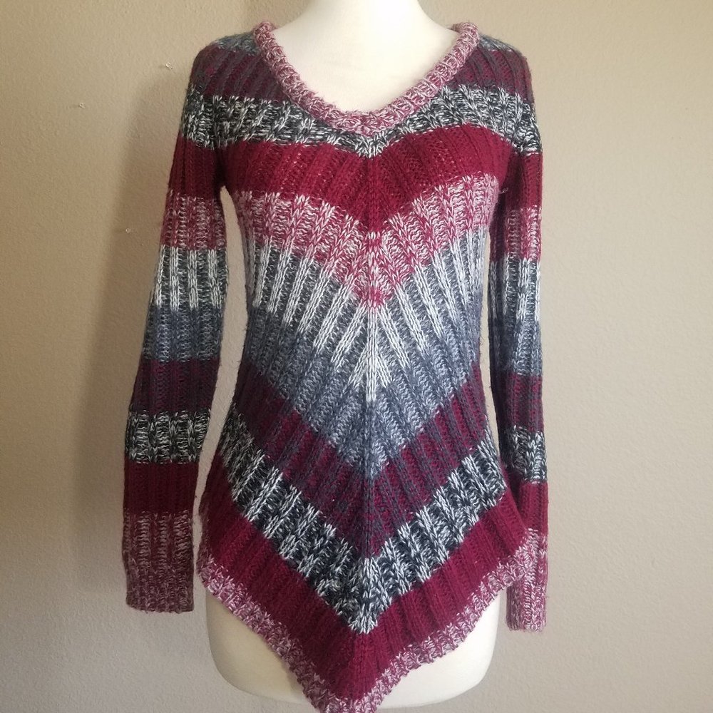 Ultra flirt Sexy Sweater V-neck Knitted  Size XS